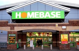 Cửa hàng bán lẻ tại Anh đuối sức trước thương mại điện tử