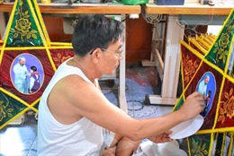 Nhộn nhịp làng nghề làm đèn ông sao Báo Đáp, Nam Định