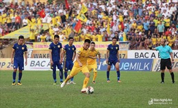 Vòng 5 V.League 2019: Sông Lam Nghệ An thắng Thanh Hóa 1 - 0 trên sân nhà