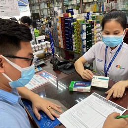 Chuỗi nhà thuốc FPT Long Châu tiên phong trợ giá thuốc điều trị COVID Molnupiravir chính hãng