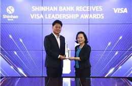 Ngân hàng Shinhan Việt Nam đón nhận liên tiếp ba giải thưởng năm 2021 của tổ chức thẻ VISA 