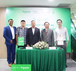 Schneider Electric Việt Nam ký thỏa thuận xây Trung tâm Đào tạo Xuất sắc