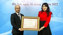 AstraZeneca được tặng bằng khen của Chính phủ Việt Nam