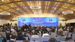 Diễn đàn Kinh tế Việt Nam lần thứ 5 - Tạo động lực tăng trưởng kinh tế năm 2023