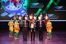 Herbalife Việt Nam được vinh danh &#39;Top Công Nghiệp 4.0 Việt Nam&#39; 
