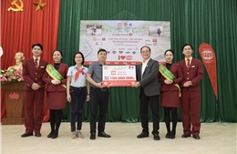 Hỗ trợ 200 triệu đồng hỗ trợ các hoàn cảnh khó khăn tỉnh Cao Bằng
