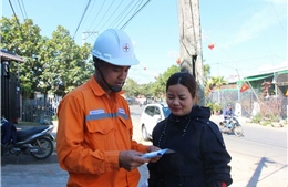 Trang trí cây nêu đảm bảo an toàn điện