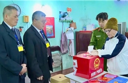 Cử tri 106 tuổi ở Thái Nguyên bỏ phiếu đúng ngày sinh nhật