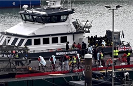 Anh dự kiến áp dụng chính sách nhập cư nghiêm ngặt theo mô hình Đan Mạch