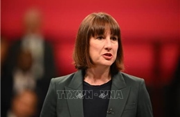 Anh cải tổ hệ thống hưu trí theo mô hình của Australia để thúc đẩy kinh tế