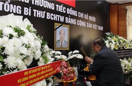 Lễ viếng và mở sổ tang nguyên Tổng Bí thư Đỗ Mười tại Lào, Malaysia và Singapore