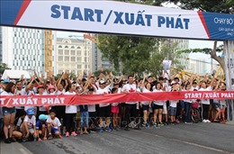 Hơn 24.000 người tham gia chạy bộ gây quỹ nghiên cứu ung thư