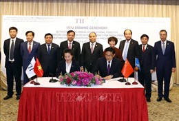 Thủ tướng dự Lễ ký kết hợp tác phát triển thị trường sản phẩm sữa Việt Nam tại Trung Quốc