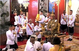 Nhà vua Thái Lan chính thức lên ngôi