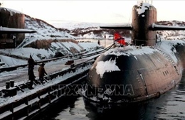 Cháy khoang ắc quy dẫn tới hỏa hoạn trên thiết bị lặn của Nga khiến 14 thủy thủ thiệt mạng