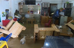 Nhiều hộ dân ở Sơn La bị ngập sâu trong nước lũ