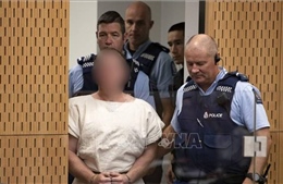 Nghi phạm xả súng giết hại 51 người tại New Zealand viết thư tay dài 6 trang từ trong tù