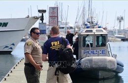 FBI khám xét nhiều địa điểm liên quan tới vụ cháy tàu ngoài khơi California