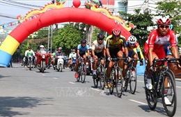 Nguyễn Thị Thật và Hoàng Văn Cường &#39;thống trị&#39; giải xe đạp đường trường toàn quốc