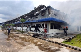 Cháy lớn thiêu rụi nhà xưởng May Nhà Bè tại Sóc Trăng