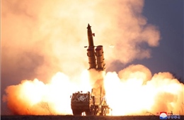 Triều Tiên xác nhận thử bệ phóng tên lửa đa nòng siêu lớn