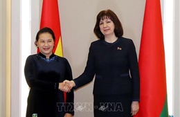 Chủ tịch Quốc hội Nguyễn Thị Kim Ngân hội đàm với Chủ tịch Thượng viện Belarus