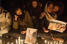 Iran xem những nạn nhân mang hai quốc tịch vụ máy bay rơi là công dân Iran