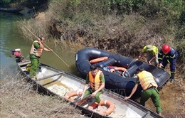 Tìm thấy thi thể hai nạn nhân trong vụ lật thuyền ở huyện Nam Đông