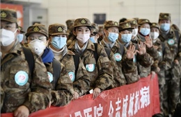 Trung Quốc điều 1.400 nhân viên quân y tới bệnh viện dã chiến Hỏa Thần Sơn