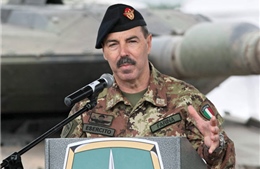 Tham mưu trưởng quân đội Italy nhiễm COVID-19