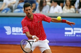 Tay vợt số một thế giới Novak Djokovic dương tính với virus SARS-CoV-2