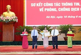 Thủ tướng Nguyễn Xuân Phúc: Làm tốt hơn nữa truyền thông về vừa chống dịch vừa phát triển kinh tế
