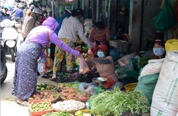Hiểu nhầm quy định của TP Đà Nẵng, người dân đổ xô tích trữ thực phẩm