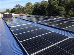 Nhiều vướng mắc trong đầu tư phát triển điện mặt trời mái nhà