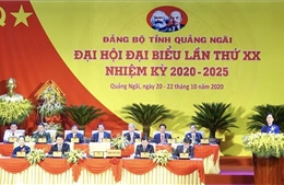 Đồng chí Tòng Thị Phóng dự Đại hội đại biểu Đảng bộ tỉnh Quảng Ngãi lần thứ XX