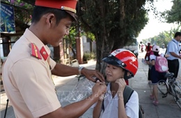 Ngăn ngừa những hiện tượng &#39;phi văn hóa&#39; khi tham gia giao thông