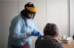 Số ca mắc COVID-19 toàn thế giới vượt 105,5 triệu