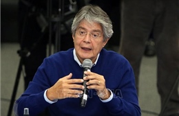 Ông Lasso đang dẫn đầu trong vòng 2 bầu cử tổng thống Ecuador