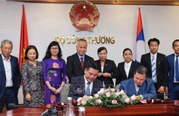 Mở rộng dòng chảy quan hệ thương mại Việt Nam - Lào