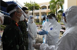 Thủ tướng kiểm tra công tác phòng, chống dịch COVID-19 tại TP Hồ Chí Minh