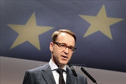 Chủ tịch Ngân hàng liên bang Đức Bundesbank từ chức