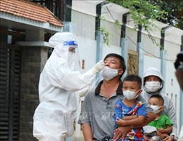Các bác sĩ Bệnh viện Bạch Mai tiếp tục lên đường hỗ trợ Tây Nguyên chống dịch