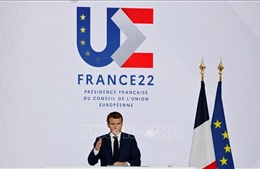 12 ứng cử viên chính thức tranh cử tổng thống Pháp