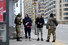 Thủ đô Kiev của Ukraine áp đặt lệnh giới nghiêm