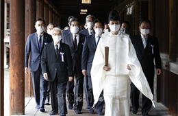 103 nhà lập pháp Nhật Bản thăm đền Yasukuni
