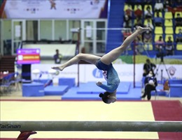Thể dục dụng cụ nữ Việt Nam đoạt huy chương bạc đồng đội nữ