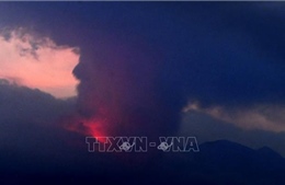 Núi lửa Sakurajima phun trào ngày thứ 2 liên tiếp