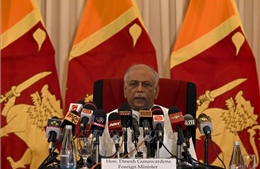 Ông Dinesh Gunawardena tuyên thệ nhậm chức Thủ tướng Sri Lanka