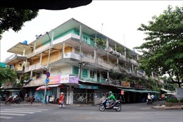 TP Hồ Chí Minh giao quyền cho quận, huyện cải tạo và xây dựng lại chung cư cũ