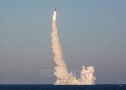 Tàu ngầm hạt nhân Nga phóng thử thành công tên lửa đạn đạo Bulava